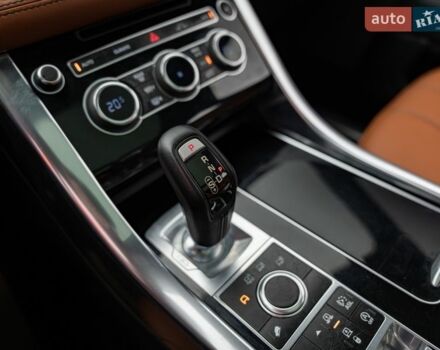 Сірий Ленд Ровер Range Rover Sport, об'ємом двигуна 3 л та пробігом 181 тис. км за 23581 $, фото 18 на Automoto.ua