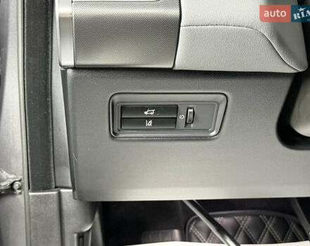 Сірий Ленд Ровер Range Rover Sport, об'ємом двигуна 2.99 л та пробігом 159 тис. км за 26900 $, фото 44 на Automoto.ua