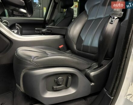 Сірий Ленд Ровер Range Rover Sport, об'ємом двигуна 3 л та пробігом 177 тис. км за 22500 $, фото 63 на Automoto.ua