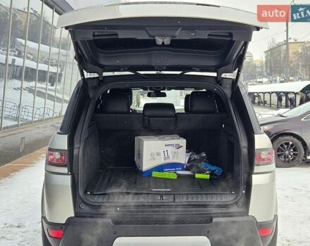 Сірий Ленд Ровер Range Rover Sport, об'ємом двигуна 3 л та пробігом 170 тис. км за 25900 $, фото 15 на Automoto.ua