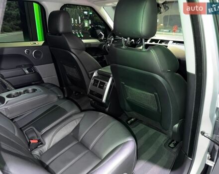 Сірий Ленд Ровер Range Rover Sport, об'ємом двигуна 3 л та пробігом 177 тис. км за 22500 $, фото 92 на Automoto.ua