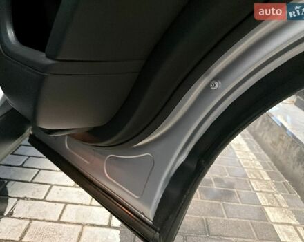 Сірий Ленд Ровер Range Rover Sport, об'ємом двигуна 3 л та пробігом 177 тис. км за 22500 $, фото 80 на Automoto.ua