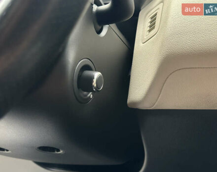 Ленд Ровер Рендж Ровер Спорт 2016 в Ковель на Automoto.ua Серый Ленд Ровер Рендж Ровер Спорт, объемом двигателя 4.4 л и пробегом 206 тыс. км за 39500 $, фото 126 на Automoto.ua