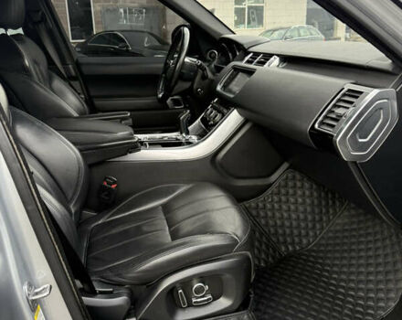 Сірий Ленд Ровер Range Rover Sport, об'ємом двигуна 3 л та пробігом 167 тис. км за 24999 $, фото 41 на Automoto.ua