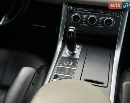 Сірий Ленд Ровер Range Rover Sport, об'ємом двигуна 4.4 л та пробігом 206 тис. км за 38000 $, фото 39 на Automoto.ua