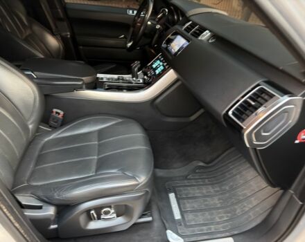Сірий Ленд Ровер Range Rover Sport, об'ємом двигуна 3 л та пробігом 210 тис. км за 19775 $, фото 19 на Automoto.ua