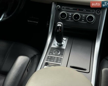 Сірий Ленд Ровер Range Rover Sport, об'ємом двигуна 4.4 л та пробігом 206 тис. км за 35000 $, фото 39 на Automoto.ua
