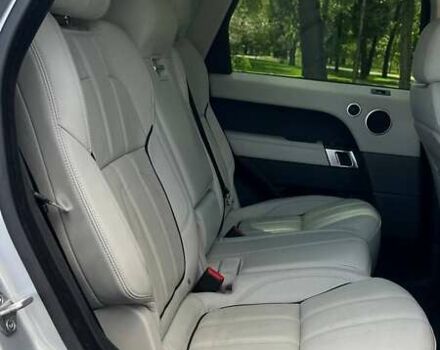 Сірий Ленд Ровер Range Rover Sport, об'ємом двигуна 3 л та пробігом 129 тис. км за 34444 $, фото 49 на Automoto.ua