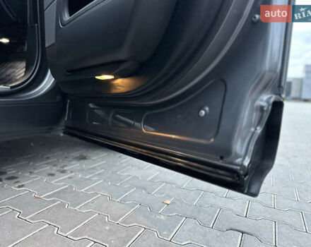 Серый Ленд Ровер Рендж Ровер Спорт, объемом двигателя 2.99 л и пробегом 177 тыс. км за 29999 $, фото 81 на Automoto.ua