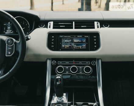 Сірий Ленд Ровер Range Rover Sport, об'ємом двигуна 3 л та пробігом 109 тис. км за 33000 $, фото 52 на Automoto.ua