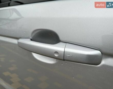 Серый Ленд Ровер Рендж Ровер Спорт, объемом двигателя 3 л и пробегом 165 тыс. км за 23500 $, фото 17 на Automoto.ua