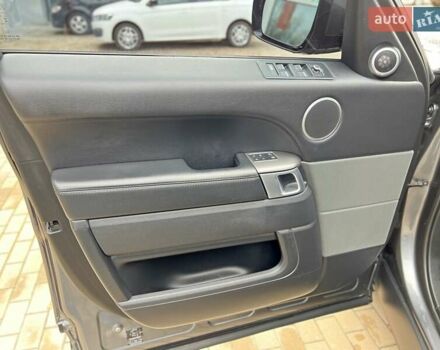 Серый Ленд Ровер Рендж Ровер Спорт, объемом двигателя 2.99 л и пробегом 130 тыс. км за 31900 $, фото 14 на Automoto.ua