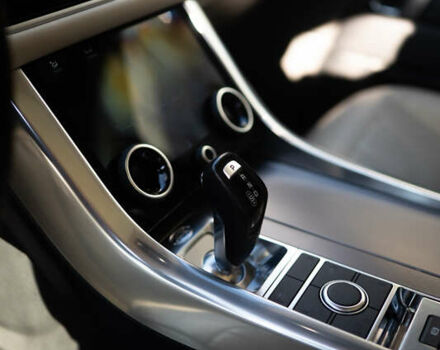 Сірий Ленд Ровер Range Rover Sport, об'ємом двигуна 2.99 л та пробігом 168 тис. км за 33600 $, фото 8 на Automoto.ua