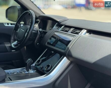 Сірий Ленд Ровер Range Rover Sport, об'ємом двигуна 3 л та пробігом 200 тис. км за 39999 $, фото 11 на Automoto.ua