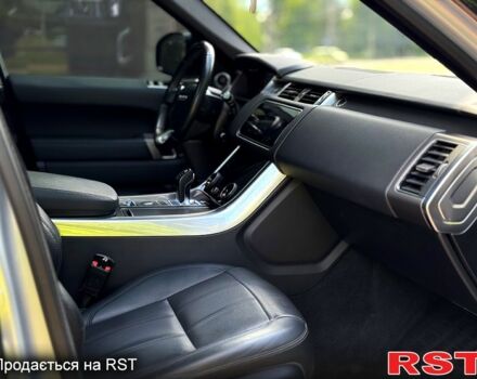 Сірий Ленд Ровер Range Rover Sport, об'ємом двигуна 3 л та пробігом 200 тис. км за 44999 $, фото 8 на Automoto.ua