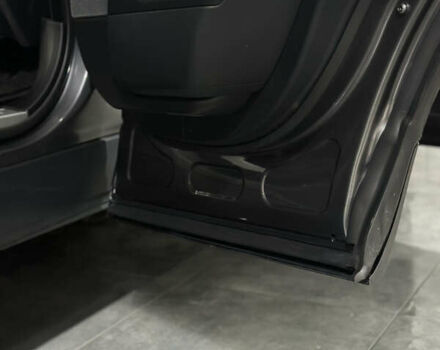 Сірий Ленд Ровер Range Rover Sport, об'ємом двигуна 3 л та пробігом 180 тис. км за 42999 $, фото 15 на Automoto.ua