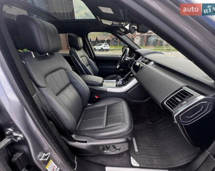 Сірий Ленд Ровер Range Rover Sport, об'ємом двигуна 2.99 л та пробігом 50 тис. км за 57000 $, фото 19 на Automoto.ua