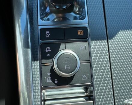 Сірий Ленд Ровер Range Rover Sport, об'ємом двигуна 2 л та пробігом 101 тис. км за 50000 $, фото 23 на Automoto.ua