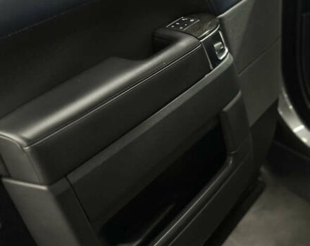 Сірий Ленд Ровер Range Rover Sport, об'ємом двигуна 3 л та пробігом 180 тис. км за 42999 $, фото 30 на Automoto.ua