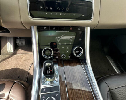 Сірий Ленд Ровер Range Rover Sport, об'ємом двигуна 3 л та пробігом 196 тис. км за 40000 $, фото 9 на Automoto.ua