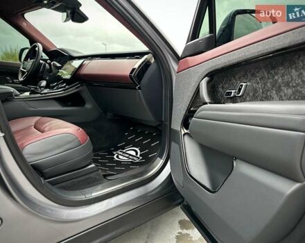 Ленд Ровер Рендж Ровер Спорт 2023 в Киеве на Automoto.ua Серый Ленд Ровер Рендж Ровер Спорт, объемом двигателя 3 л и пробегом 80 тыс. км за 107500 $, фото 66 на Automoto.ua