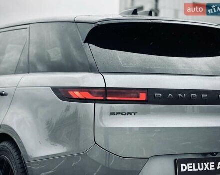Ленд Ровер Рендж Ровер Спорт 2023 в Киеве на Automoto.ua Серый Ленд Ровер Рендж Ровер Спорт, объемом двигателя 3 л и пробегом 80 тыс. км за 107500 $, фото 12 на Automoto.ua