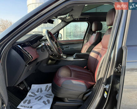 Серый Ленд Ровер Рендж Ровер Спорт, объемом двигателя 3 л и пробегом 24 тыс. км за 129000 $, фото 16 на Automoto.ua