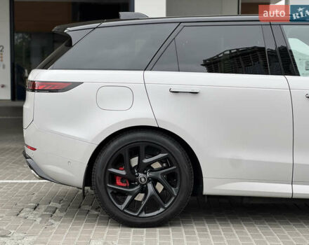 Сірий Ленд Ровер Range Rover Sport, об'ємом двигуна 3 л та пробігом 6 тис. км за 173000 $, фото 10 на Automoto.ua