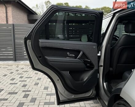 Сірий Ленд Ровер Range Rover Sport, об'ємом двигуна 3 л та пробігом 35 тис. км за 121000 $, фото 29 на Automoto.ua
