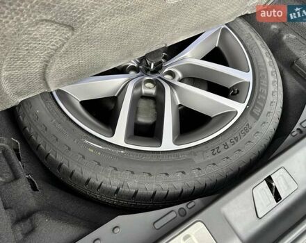 Сірий Ленд Ровер Range Rover Sport, об'ємом двигуна 4.39 л та пробігом 9 тис. км за 184500 $, фото 33 на Automoto.ua