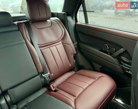 Сірий Ленд Ровер Range Rover Sport, об'ємом двигуна 3 л та пробігом 11 тис. км за 162569 $, фото 29 на Automoto.ua