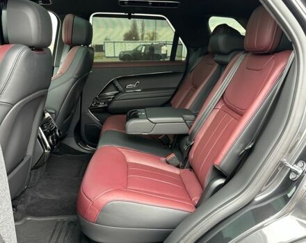 Сірий Ленд Ровер Range Rover Sport, об'ємом двигуна 4.39 л та пробігом 9 тис. км за 168000 $, фото 20 на Automoto.ua