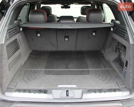 Серый Ленд Ровер Рендж Ровер Спорт, объемом двигателя 4.39 л и пробегом 4 тыс. км за 185177 $, фото 12 на Automoto.ua