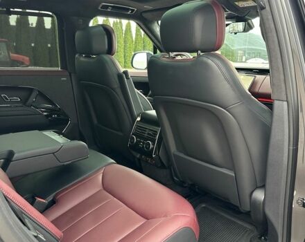 Сірий Ленд Ровер Range Rover Sport, об'ємом двигуна 4.39 л та пробігом 9 тис. км за 168000 $, фото 25 на Automoto.ua