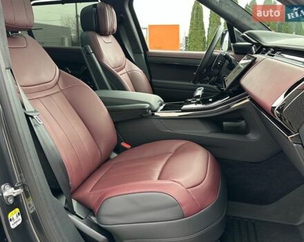 Сірий Ленд Ровер Range Rover Sport, об'ємом двигуна 4.39 л та пробігом 9 тис. км за 184500 $, фото 30 на Automoto.ua