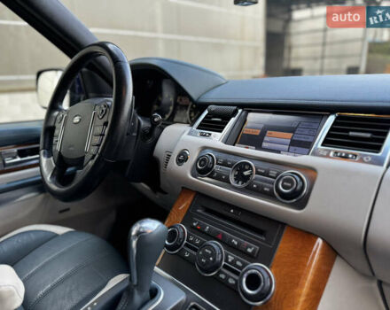 Синий Ленд Ровер Рендж Ровер Спорт, объемом двигателя 2.99 л и пробегом 248 тыс. км за 14000 $, фото 24 на Automoto.ua