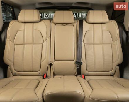 Ленд Ровер Рендж Ровер Спорт 2017 в Одессе на Automoto.ua Синий Ленд Ровер Рендж Ровер Спорт, объемом двигателя 2.99 л и пробегом 117 тыс. км за 35900 $, фото 61 на Automoto.ua