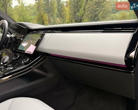 Ленд Ровер Рендж Ровер Спорт 2023 в Киеве на Automoto.ua Синий Ленд Ровер Рендж Ровер Спорт, объемом двигателя 3 л и пробегом 32 тыс. км за 143990 $, фото 28 на Automoto.ua