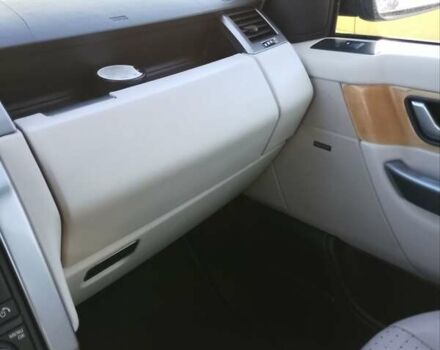 Зелений Ленд Ровер Range Rover Sport, об'ємом двигуна 4.2 л та пробігом 240 тис. км за 10650 $, фото 25 на Automoto.ua