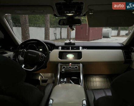 Зелений Ленд Ровер Range Rover Sport, об'ємом двигуна 2.99 л та пробігом 240 тис. км за 32999 $, фото 7 на Automoto.ua