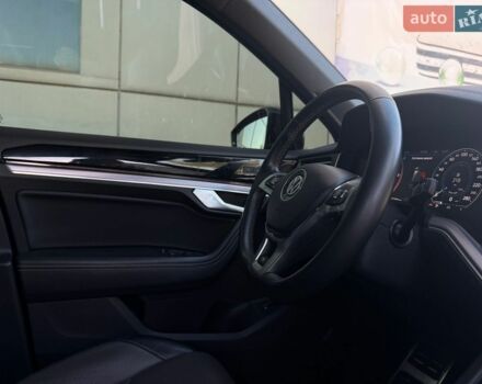 Зелений Ленд Ровер Range Rover Sport, об'ємом двигуна 5 л та пробігом 33 тис. км за 73000 $, фото 4 на Automoto.ua