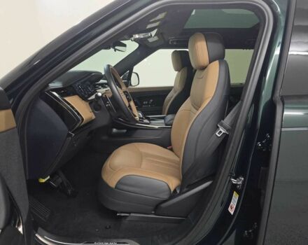 Зелений Ленд Ровер Range Rover Sport, об'ємом двигуна 3 л та пробігом 4 тис. км за 135000 $, фото 6 на Automoto.ua