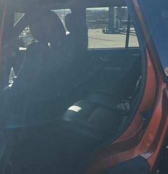 Оранжевый Ленд Ровер Рендж Ровер Спорт, объемом двигателя 4.2 л и пробегом 176 тыс. км за 11500 $, фото 12 на Automoto.ua