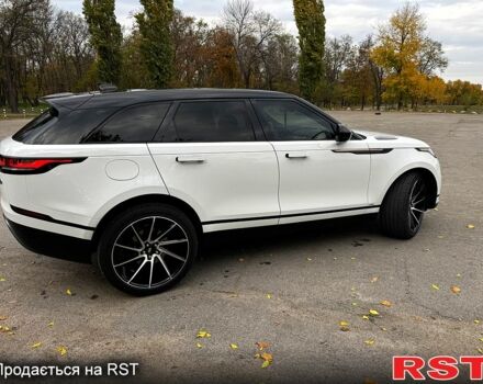 Білий Ленд Ровер Рендж Ровер Велар, об'ємом двигуна 2 л та пробігом 18000 тис. км за 32000 $, фото 6 на Automoto.ua