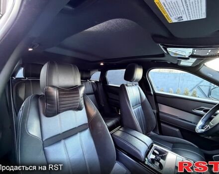 Білий Ленд Ровер Рендж Ровер Велар, об'ємом двигуна 2 л та пробігом 18000 тис. км за 32000 $, фото 9 на Automoto.ua