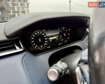 Белый Ленд Ровер Рендж Ровер Велар, объемом двигателя 2 л и пробегом 134 тыс. км за 29500 $, фото 49 на Automoto.ua