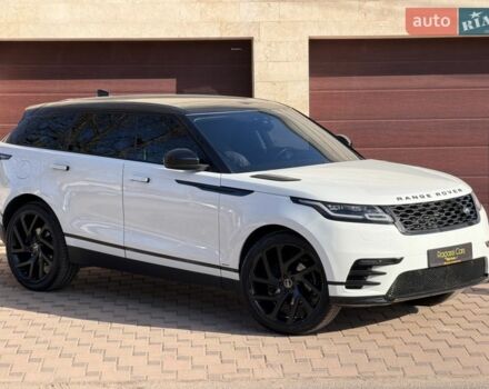 Белый Ленд Ровер Рендж Ровер Велар, объемом двигателя 2 л и пробегом 90 тыс. км за 33900 $, фото 4 на Automoto.ua