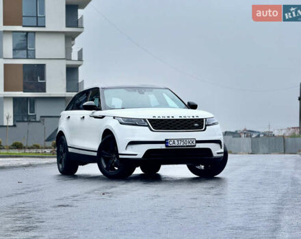 Белый Ленд Ровер Рендж Ровер Велар, объемом двигателя 2 л и пробегом 130 тыс. км за 32500 $, фото 17 на Automoto.ua