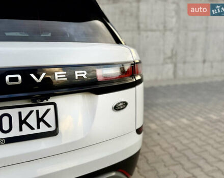 Белый Ленд Ровер Рендж Ровер Велар, объемом двигателя 2 л и пробегом 134 тыс. км за 33999 $, фото 44 на Automoto.ua