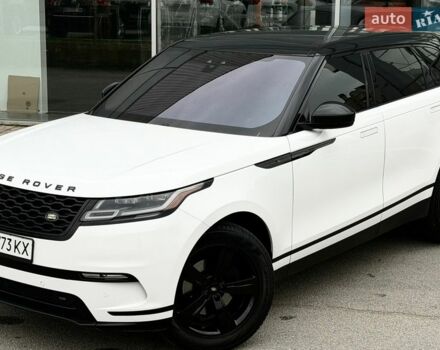 Білий Ленд Ровер Рендж Ровер Велар, об'ємом двигуна 2 л та пробігом 110 тис. км за 38500 $, фото 3 на Automoto.ua
